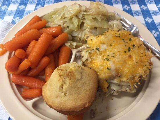 Bobby's Country Cookin'